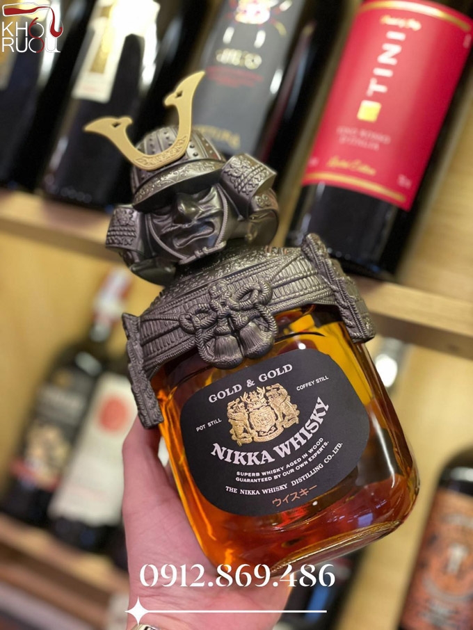 Rượu Nikka Samurai GOLD & GOLD