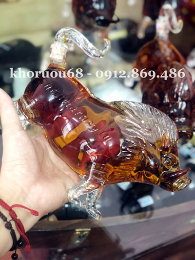 Rượu Linh Vật 2019 - Rượu Con Heo 2019 ruou-con-heo-armenian-1