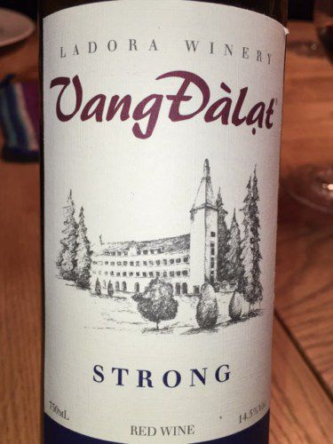 ruou-vang-da-lat-strong 6 Loại rượu vang Đà Lạt được ưa chuộng nhất hiện nay