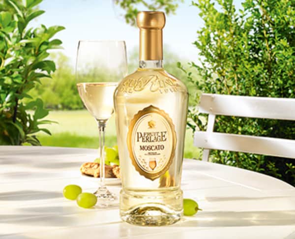 ruou vang y moscato 3