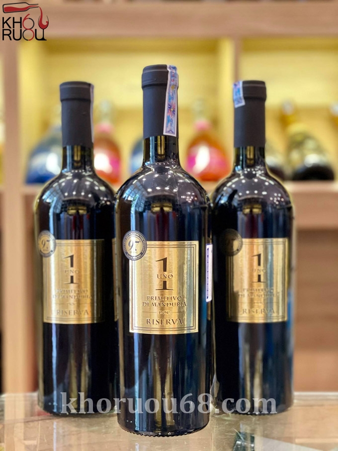 Rượu vang Uno 1 Primitivo di Manduria Riserva