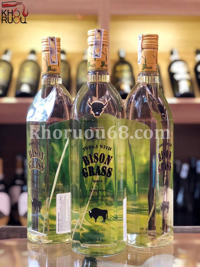 Vodka Cỏ Ba Lan ZUBROWKA BISON GRASS ( 1L ) vodka co ba lan bison grass 1l 1