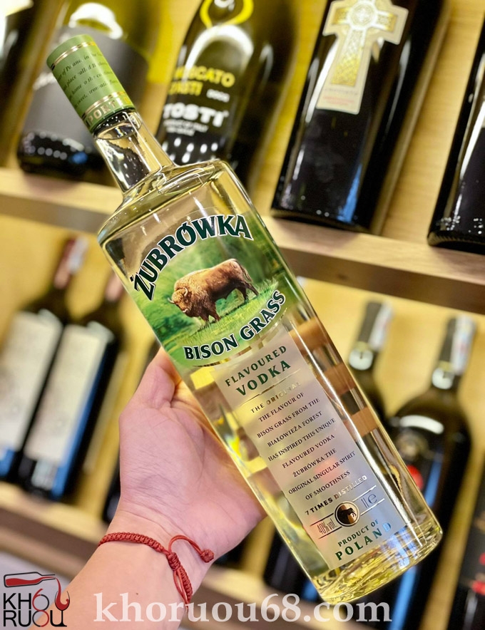 Vodka Cỏ Ba Lan ZUBROWKA BISON GRASS 1L