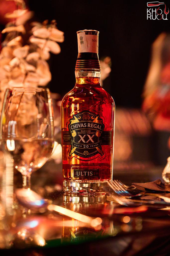 Rượu Chivas Regal Ultis XX