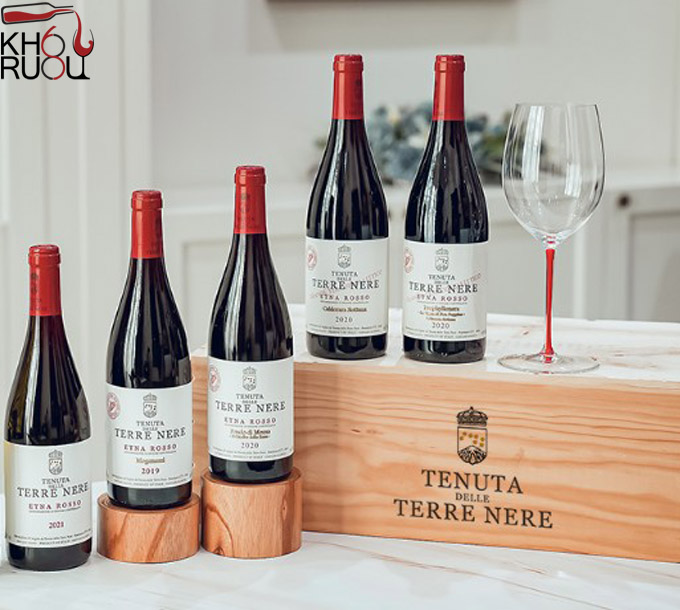 Rượu vang Ý Terre Nere Etna Rosso