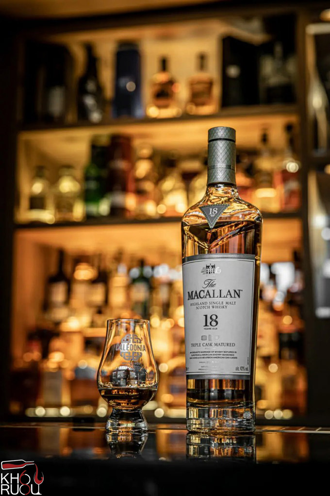 Rượu Macallan 18 năm