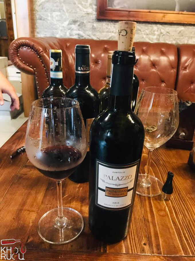 Rượu vang Ý Palazzo Primitivo Di Manduria Rượu vang Ý Palazzo Primitivo Di Manduria