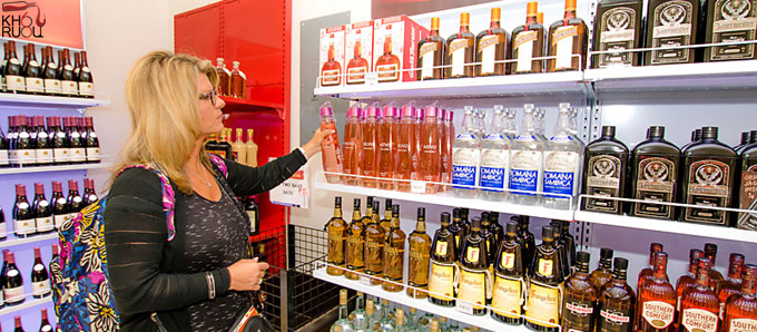 Rượu Duty Free là gì: Tìm hiểu về Rượu miễn thuế và cách nó hoạt động Rượu Duty Free là gì: Tìm hiểu về Rượu miễn thuế và cách nó hoạt động