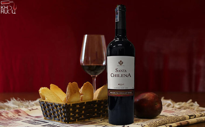 Rượu vang Chile Santa Chilena Merlot