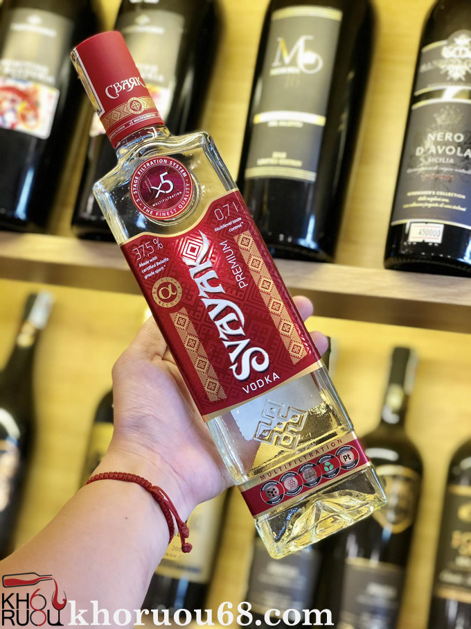 Rượu Vodka Svayak Premium 700ml