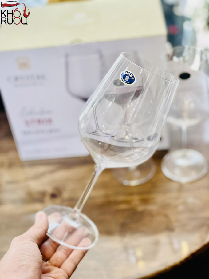 Ly Rượu Vang Crystal Bohemia Strix 580ml Ly Rượu Vang Crystal Bohemia Strix 580ml