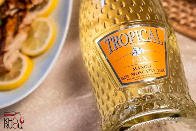 Rượu Vang Ngọt LUX Tropical Mango Moscato