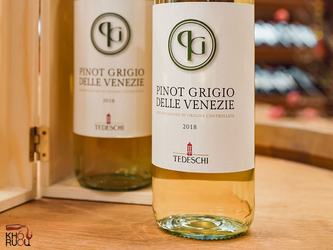 Rượu vang Ý Tedeschi Pinot Grigio Delle Venezie