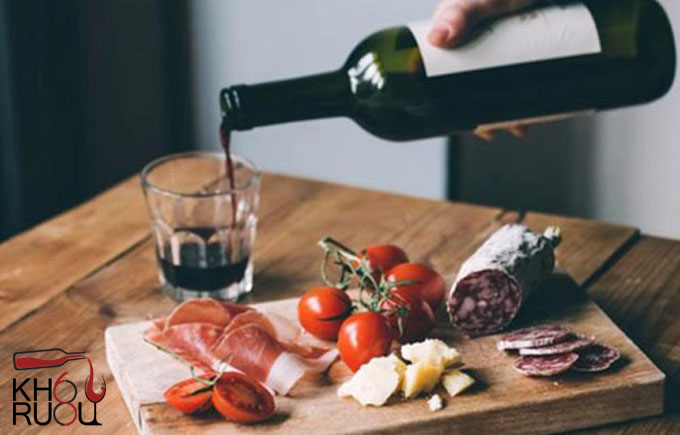 rượu ngoại với các món ăn ngon