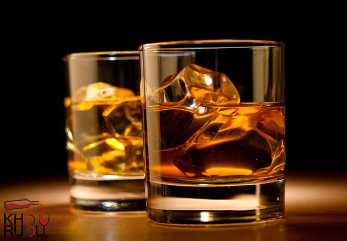 Tìm hiểu về rượu Whiskey mạch nha đơn (Single Malt)