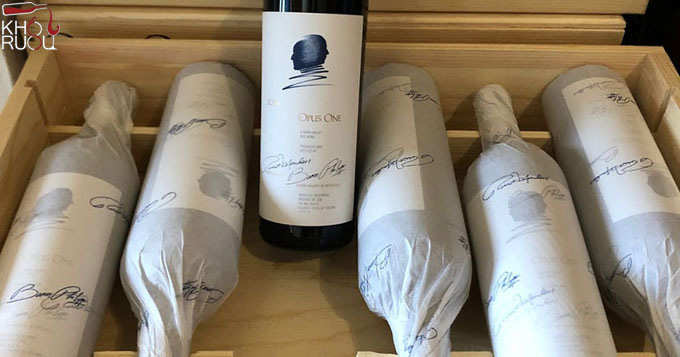 Rượu vang Opus One