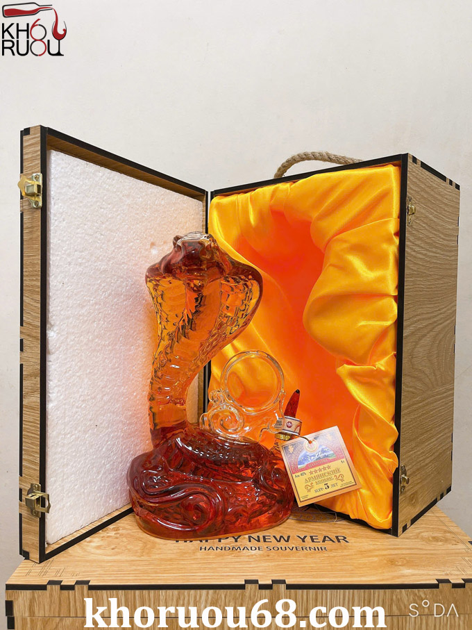 Rượu Linh Vật Rắn Cognac Nga 2025 Rượu Linh Vật Rắn Armenia 2025