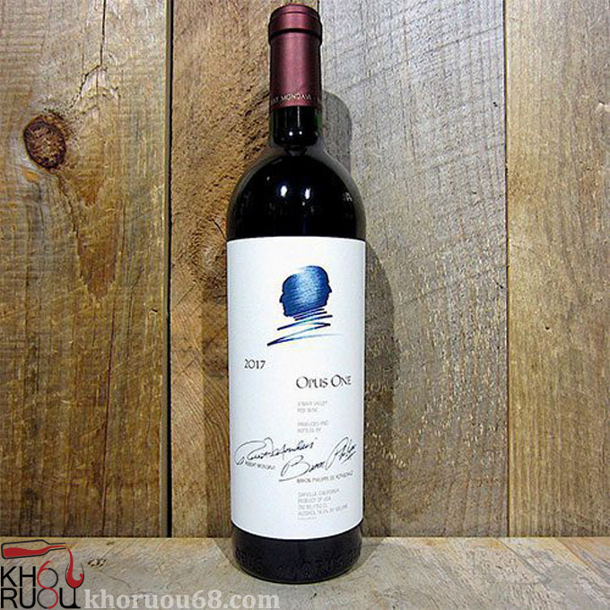 Rượu vang Opus One 2017