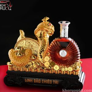 Rượu Linh Vật Rắn 2025 Linh Bảo Chiêu Tài
