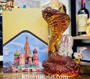 Rượu Linh Vật Rắn Armenia 1500 ml