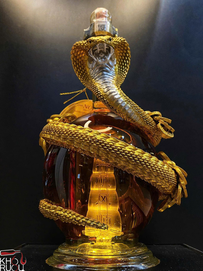 Rượu Rắn Ôm Châu Noble Hors dAge Cognac Rượu Rắn Ôm Châu Noble Hors dAge Cognac