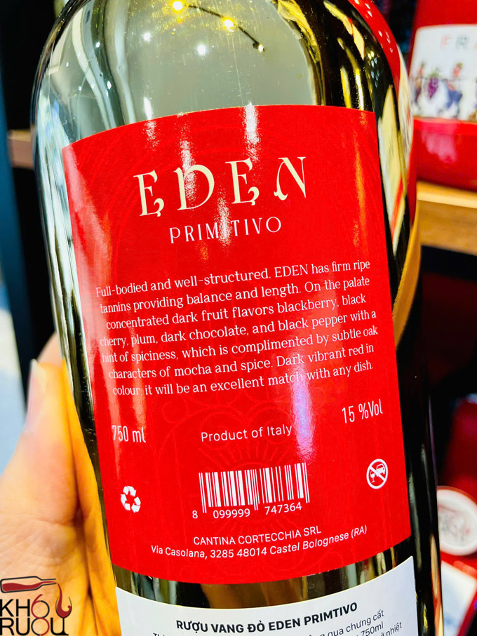 Rượu vang Ý Eden Primitivo hình con rắn