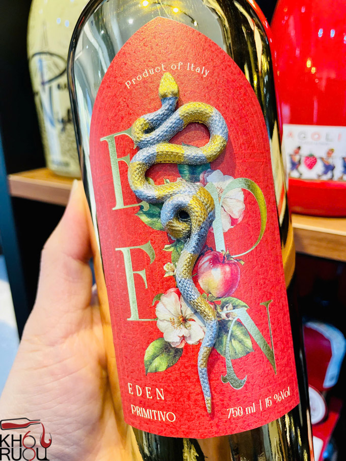 Rượu vang Ý Eden Primitivo hình con rắn