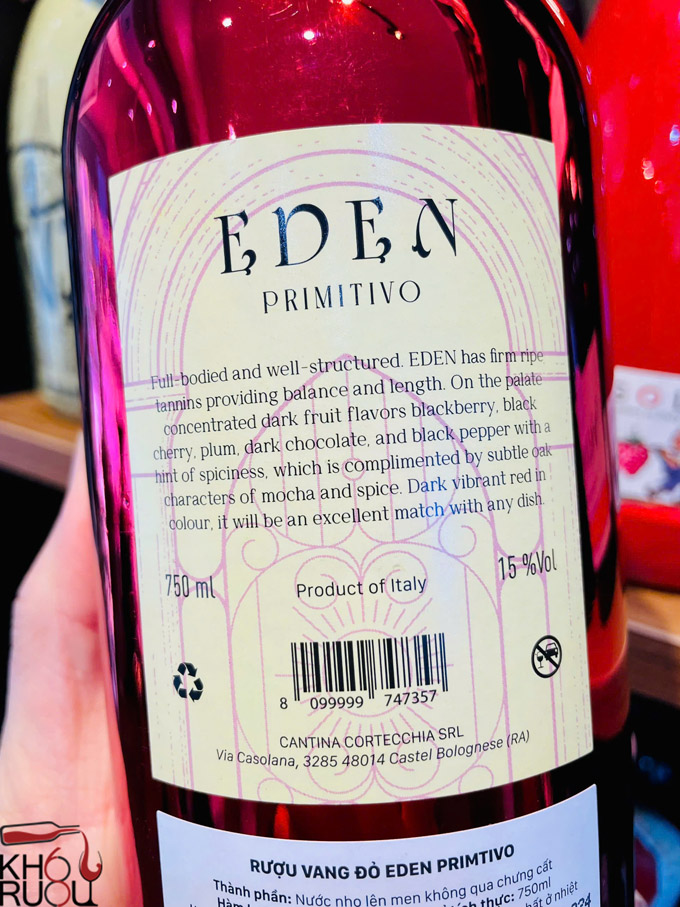 Rượu vang Ý Eden Primitivo hình con rắn