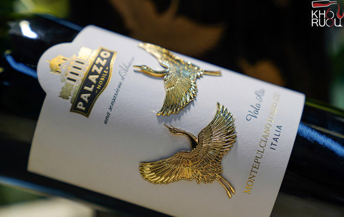 Rượu vang Ý Volo Alto Montepulciano d Abruzzo DOC Rượu vang Ý Volo Alto Montepulciano d Abruzzo DOC
