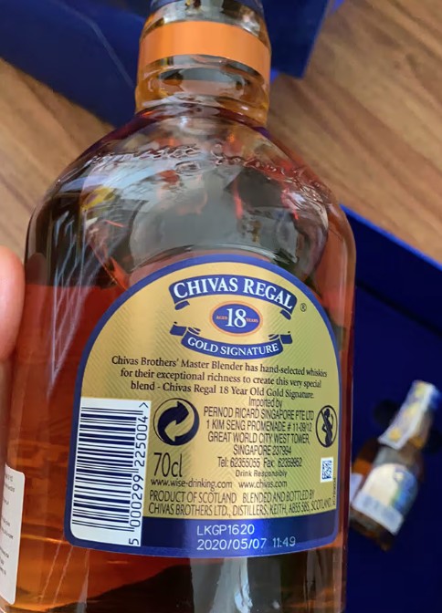 Mẹo Phân Biệt Rượu Chivas Thật Giả (12, 18) Chuẩn Nhất Mẹo Phân Biệt Rượu Chivas Thật Giả (12, 18) Chuẩn Nhất