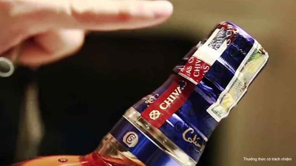 Tem Rượu Chivas thật