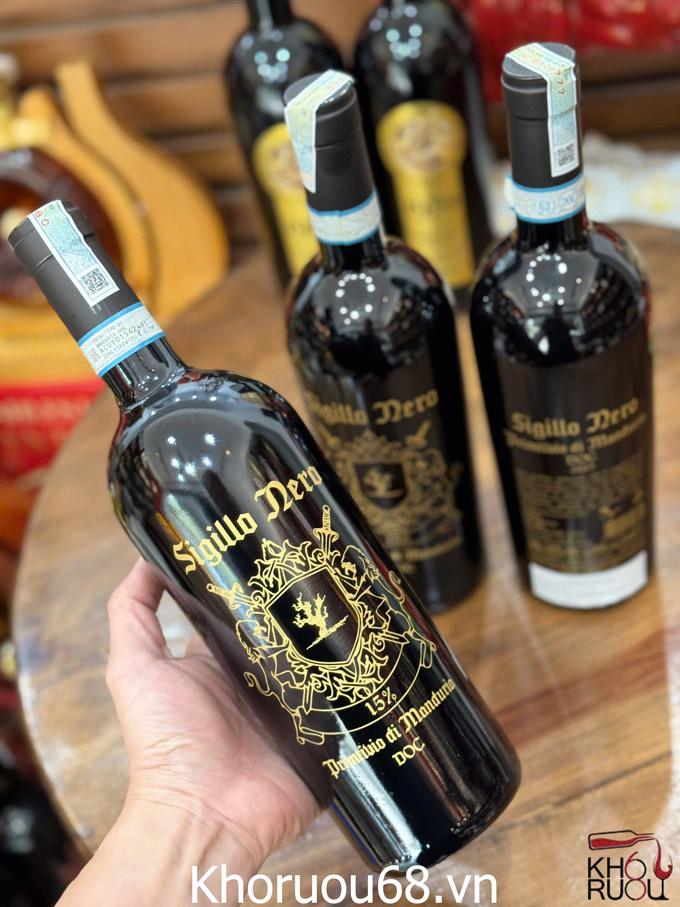 Rượu vang Ý Sigillo Nero Primitivo di Manduria DOC 2023