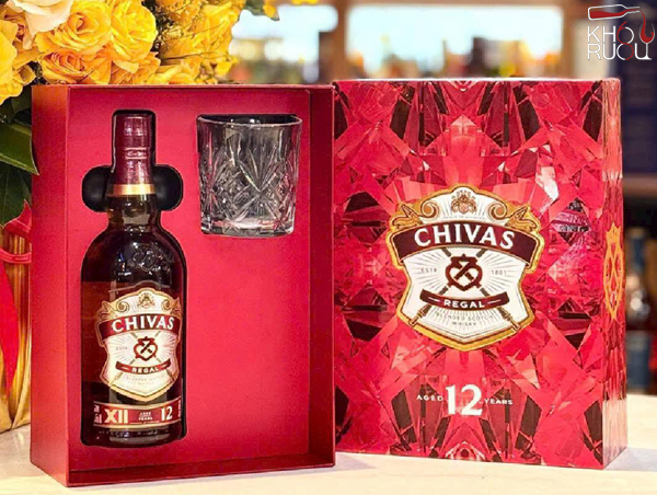 Chivas 12 hộp quà