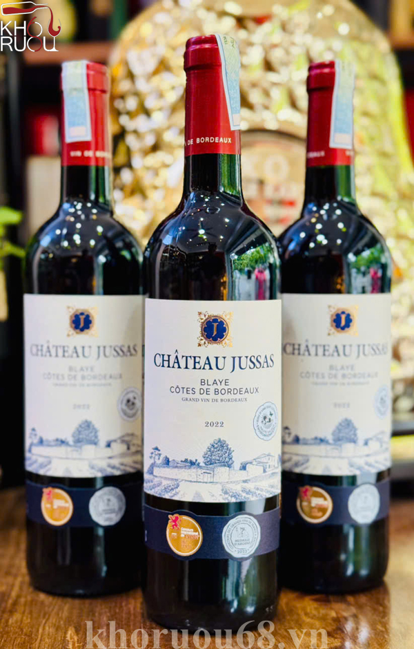 Rượu Vang Château Jussas Blaye Côtes de Bordeaux